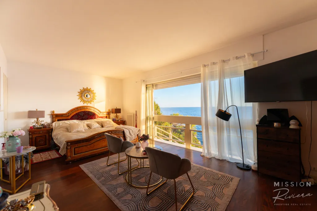 Chambres - Appartement Duplex avec Vue Mer au Cap de Nice