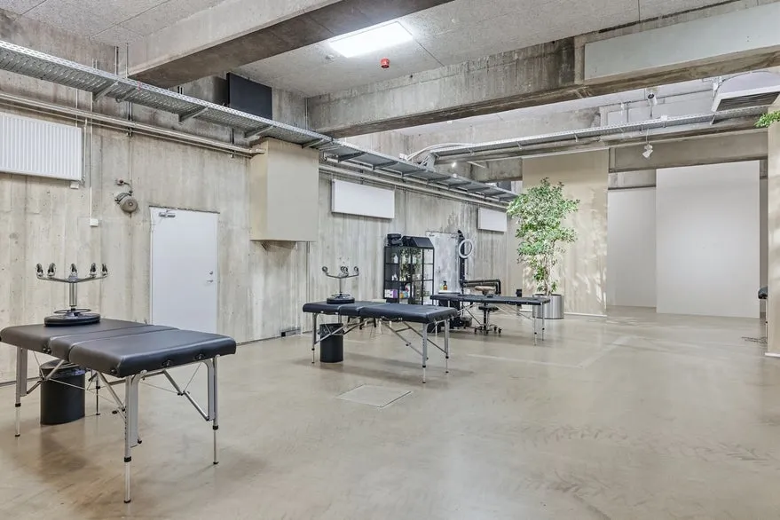 Pièces - Commercial Space with Open Plan in Aarhus
