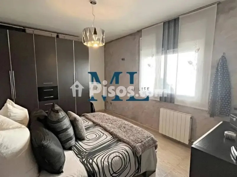 Magamistoad - Corner Semi-detached House with Terrace in Sant Pere de Ribes