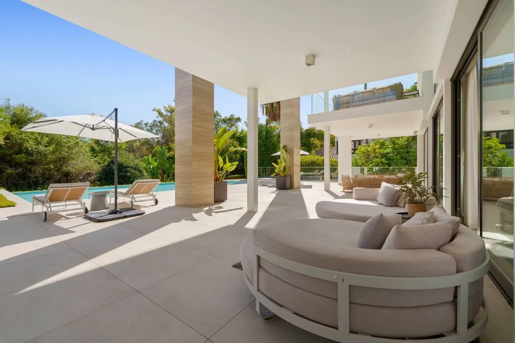 Terrass - Luxury Villa with Infinity Pool in Marbella