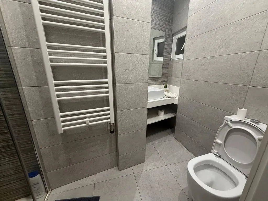 Salles de bain - Furnished Flat with Central Heating in Salamanca