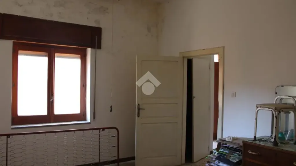 Magamistoad - Semi-detached House in Historic Centre, Grisolia