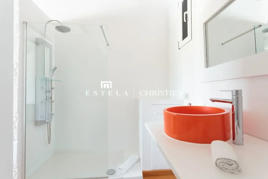 Vannitoad - Panoramic Villa with Pool near Ibiza