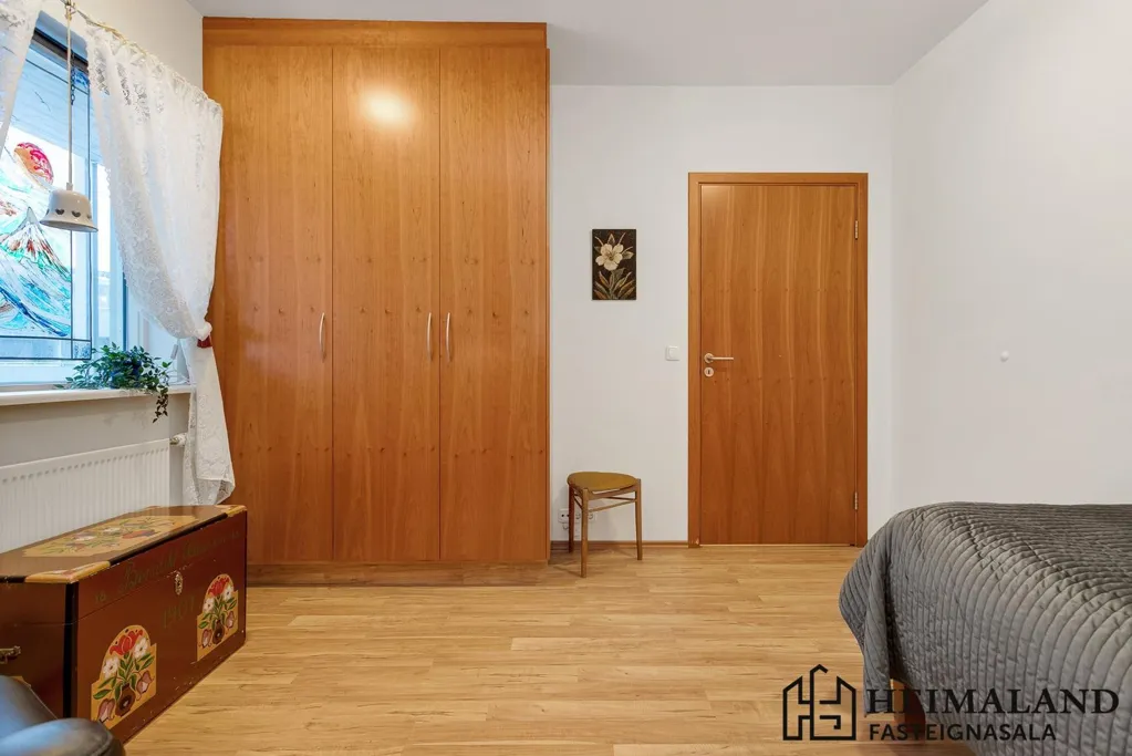 Camere da letto - Spacious 3-Bedroom Apartment with Elevator in Selfoss