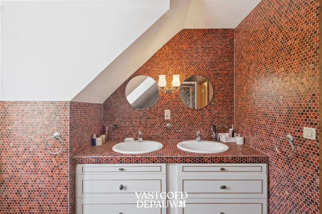 Bagni - Spacious Villa with Garden in Oedelem