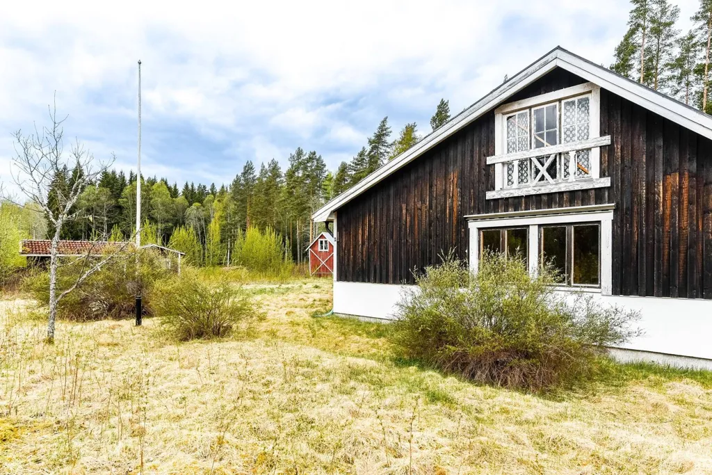Välivaade - Renovated Villa with Garden in Ekshärad