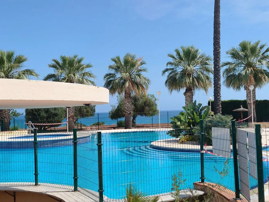 Seafront Apartment with Pool in Cabo Roig