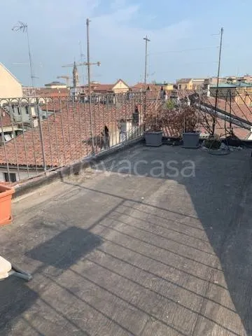 Terrasse - Historic Apartment with Panoramic View in Novara