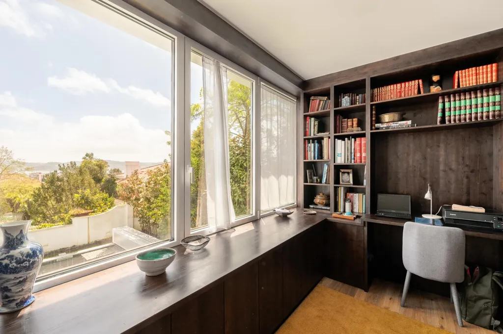 Bureau - 7 Bedroom House with Pool in Restelo, Lisbon
