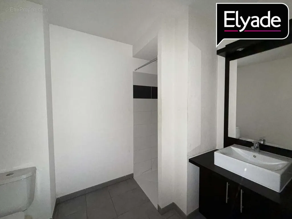 Vannitoad - Studio with Parking in Launaguet