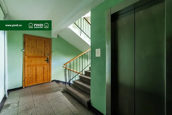 Entrée - 3-Bedroom Flat with Central Heating in Lasnamäe, Tallinn