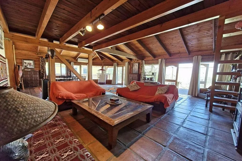 Living Room - Rustic Cottage with Pool in Coín