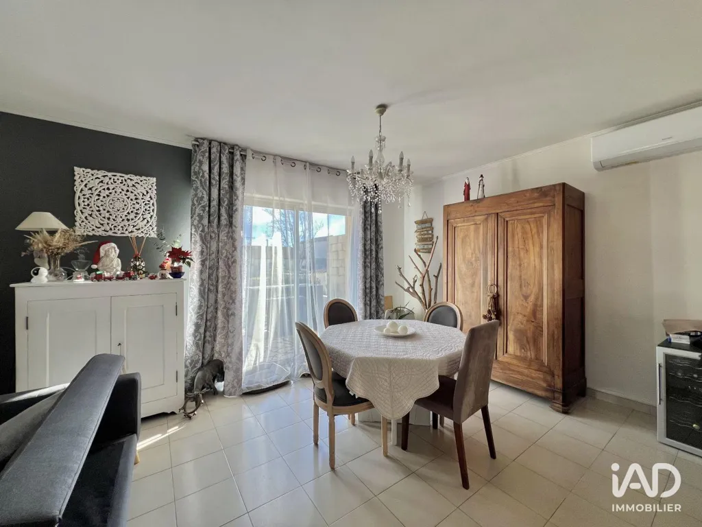 Salle à manger - Maison avec Jardin et Garage à Sérignan