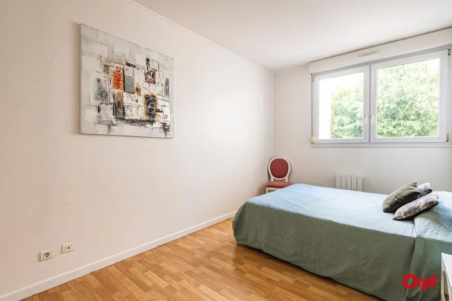 Chambres - Appartement 3 Pièces avec Jardin Privé à Reims