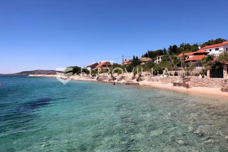 Partially Renovated Stone House, Seafront in Prvić Luka