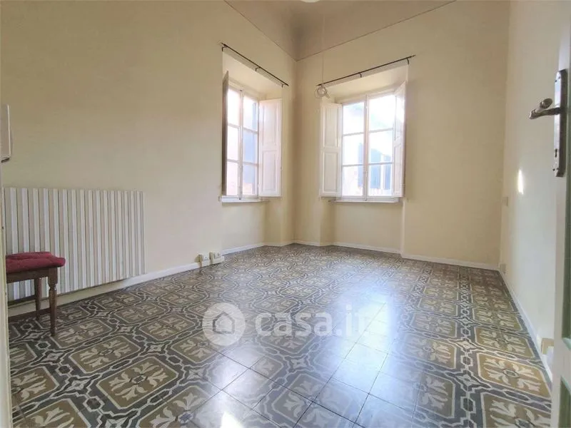 Pièces - Elegant Apartment with Balcony in Lucca