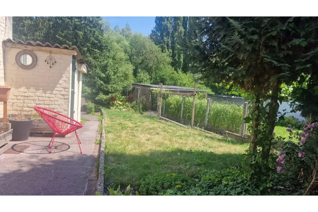 Aed - House with Garden and Attic in Roux