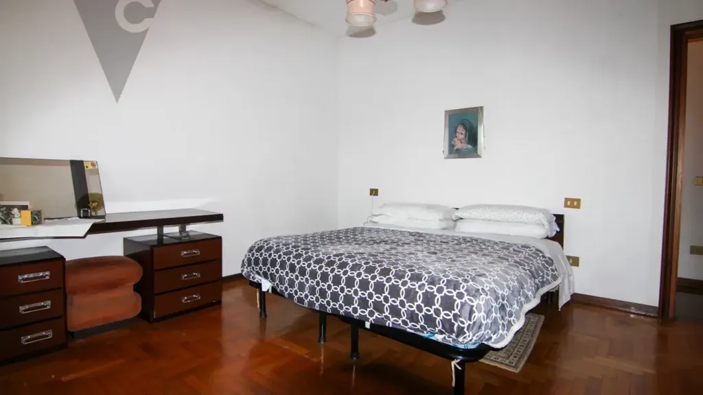 Camere da letto - Independent House with Workshop in Cona