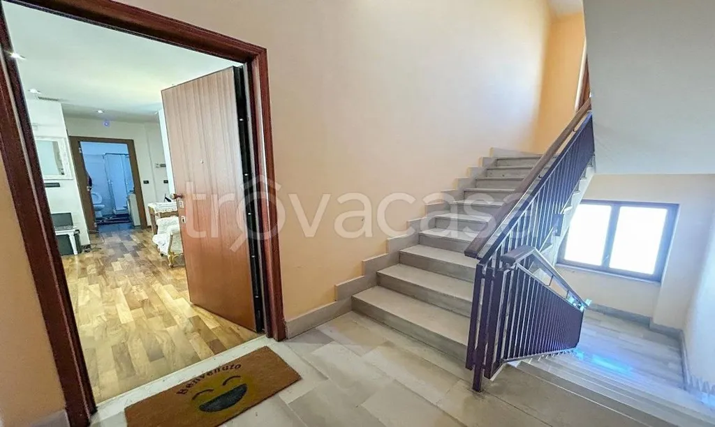 Pièces - Rearranged Apartment with Balcony in Santena