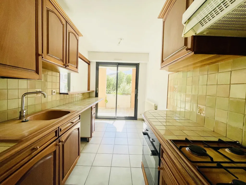 Cuisine - Appartement avec Terrasse au Centre-ville de Nyons