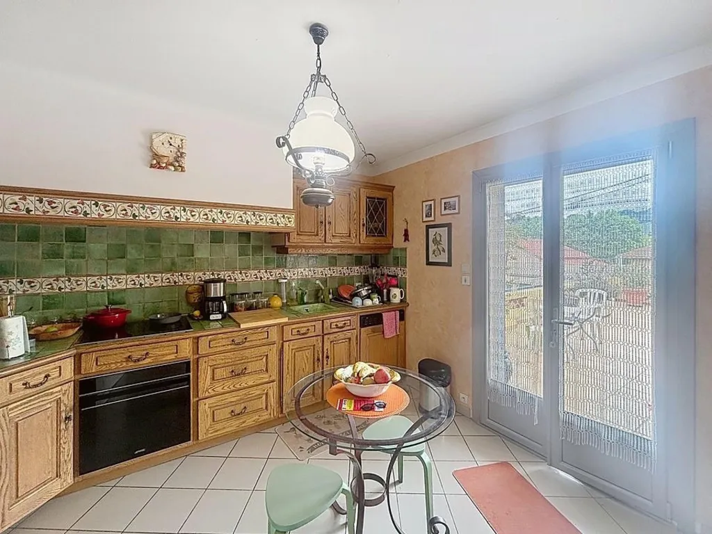 Cuisine - Maison avec Jardin et Garage à Ollioules