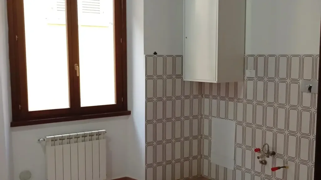 Salles de bain - Rustic-Style Apartment in Poggibonsi