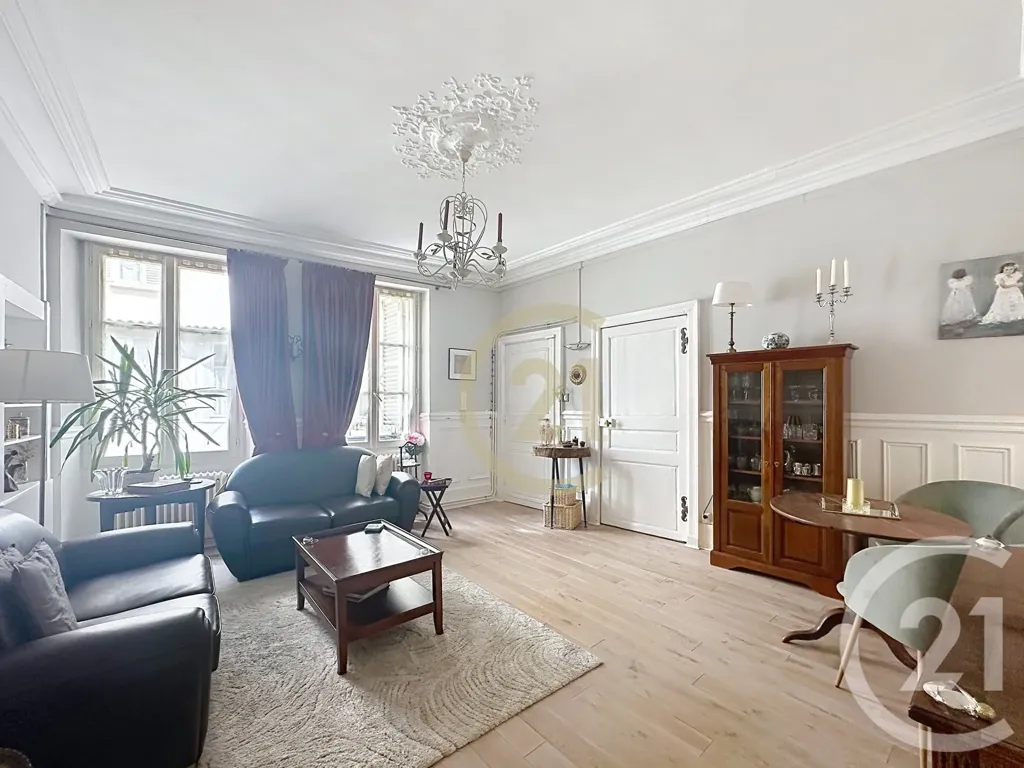 Séjour - Appartement T4 dans Ancien Hôtel Particulier à Versailles