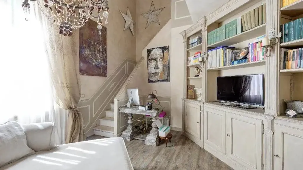 Elutuba - Rusticated Apartment with Soppalco in Florence