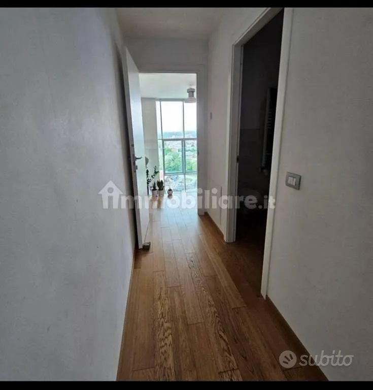 Entrée - Penthouse with Terrace in Asti