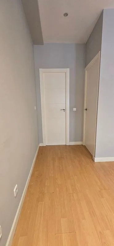 Pièces - 2-Bedroom Flat with Balcony in Chamartín
