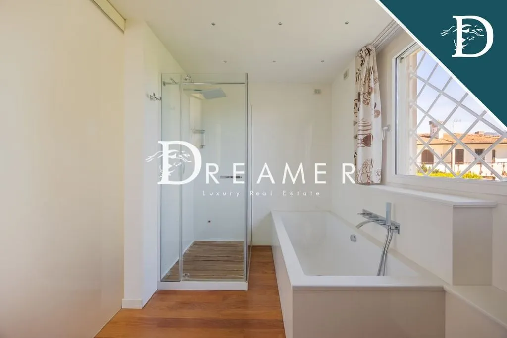 Vannitoad - Luxury Villa with Pool in Forte dei Marmi