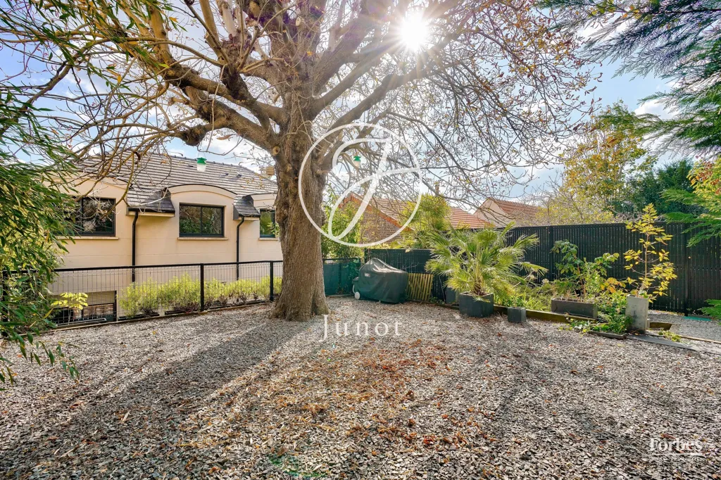 Jardin - Maison Contemporaine avec Terrasse à Chatou