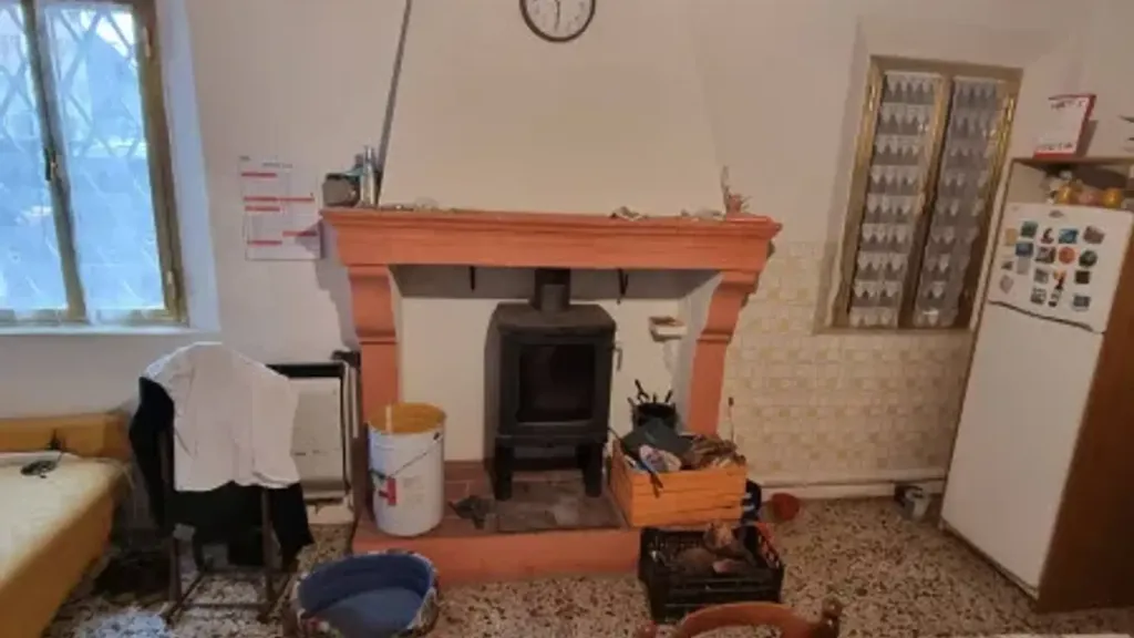 Living Room - Rustic Farmhouse with Large Garden near Soliera