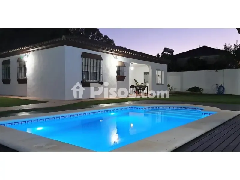 Bassein - Chalet with Private Pool in El Sotillo