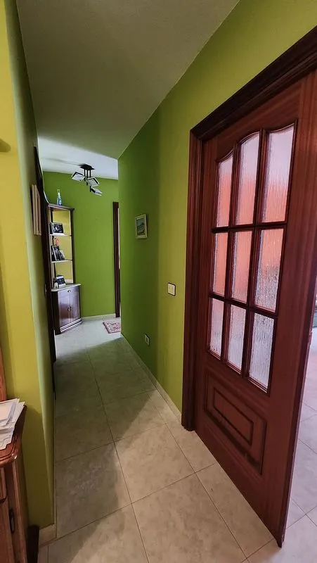 Hallway - 2-Bedroom Flat with Balcony in Miño