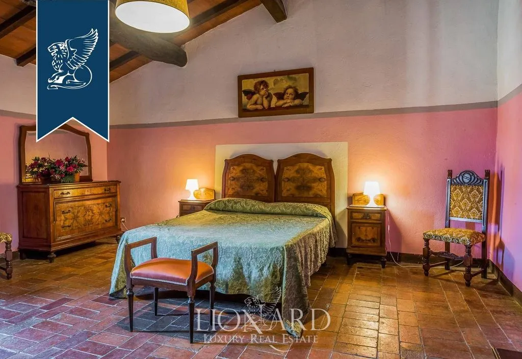 Chambres - Historical Farmhouse with Pool in Dicomano