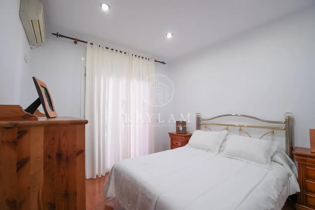 Magamistoad - Rustic Chalet with Pool in Canyelles