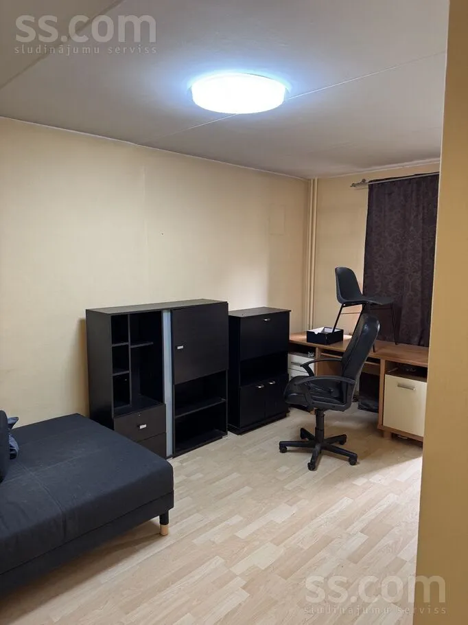 Magamistoad - Two-Bedroom Flat with Balcony in Riga Centre