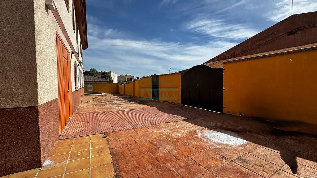 courtyard