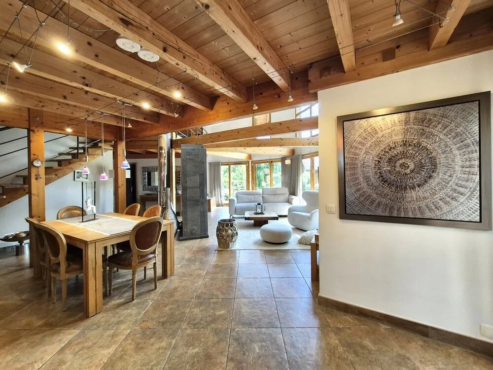 Söögituba - Luxury Property with Pool near Albertville