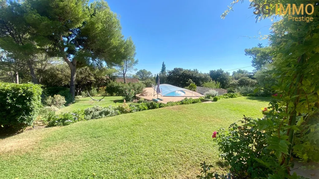 Aed - Villa with Pool in Uchaux