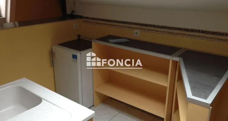 Cucina - 2-Bedroom Flat in Central Valence