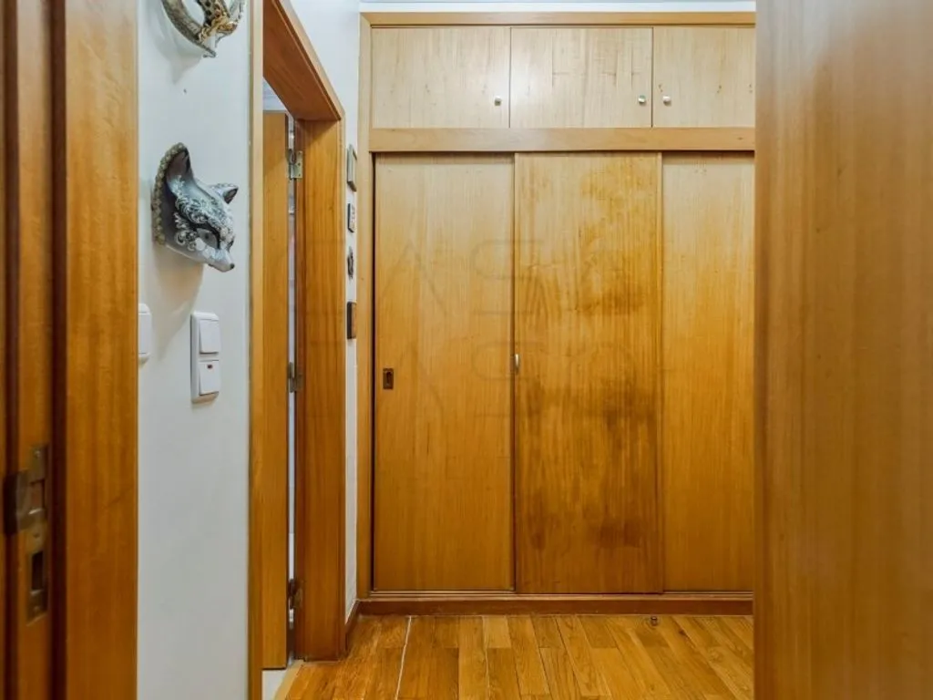 Entrée - Luxury Flat with Balcony in Azeda, Setúbal