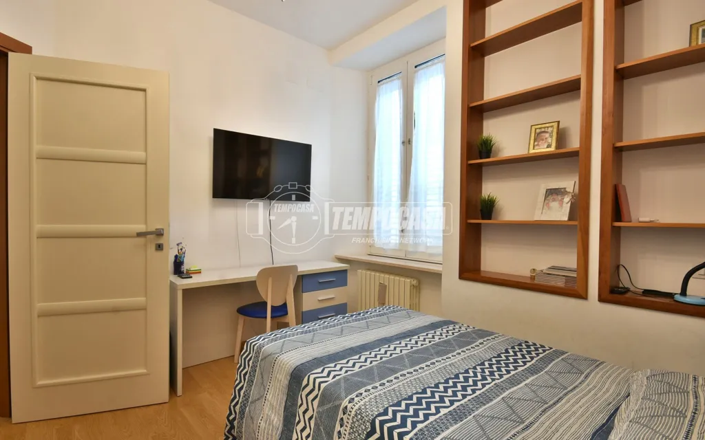 Chambres - Restored Apartment with Double Garage in Osimo