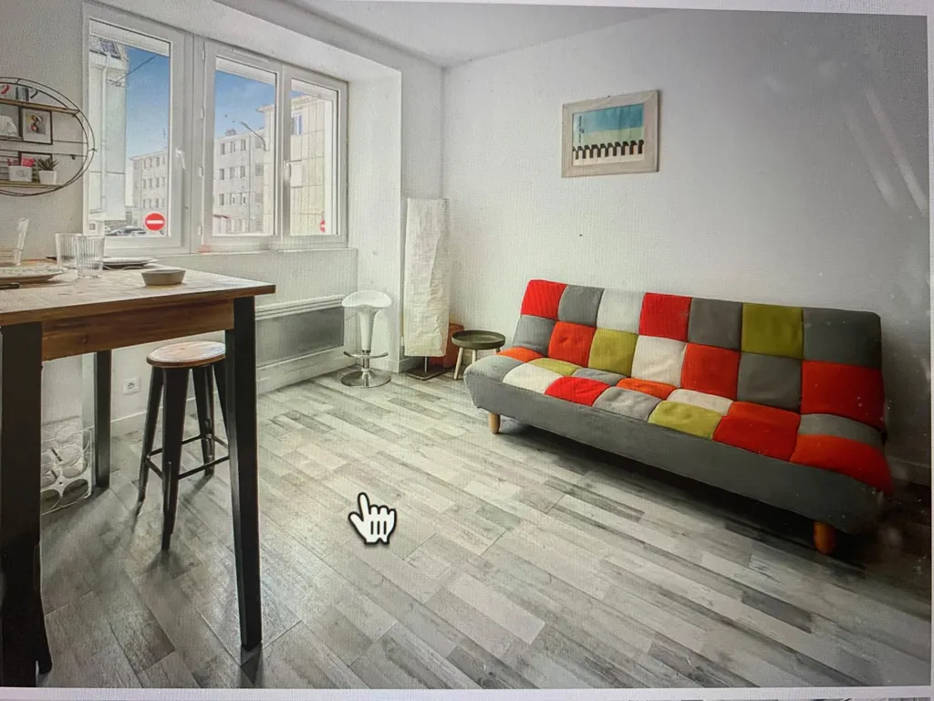 Elutuba - Studio with Undercroft in Lorient