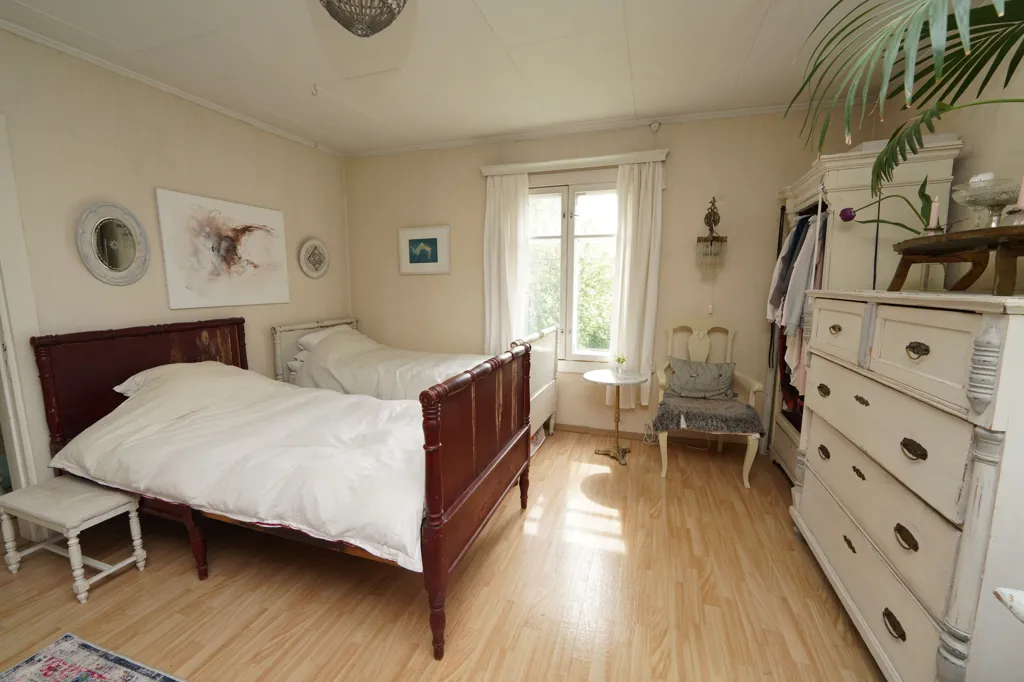 Magamistoad - Historic Cottage with River View in Porvoo