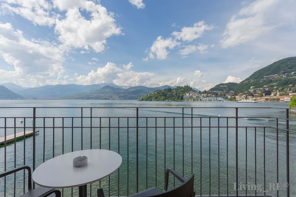 Terrasse - Luxury Hotel with Private Dock in Laveno-Mombello