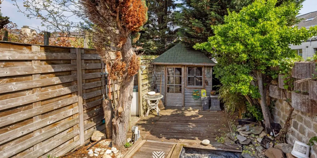 Aed - Renovable Plot with Garage in Runkst, Hasselt