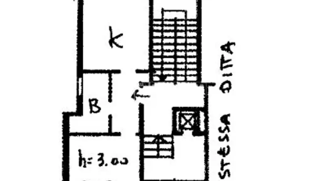 Plaan - Rustic 2-Bedroom Apartment with Balcony in Turin