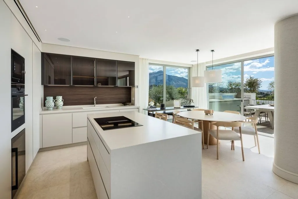 Cuisine - Mediterranean Villa with Mountain Views in Marbella